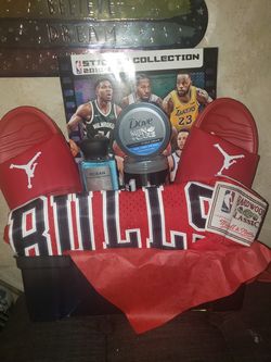 Basketball lover gift baskets