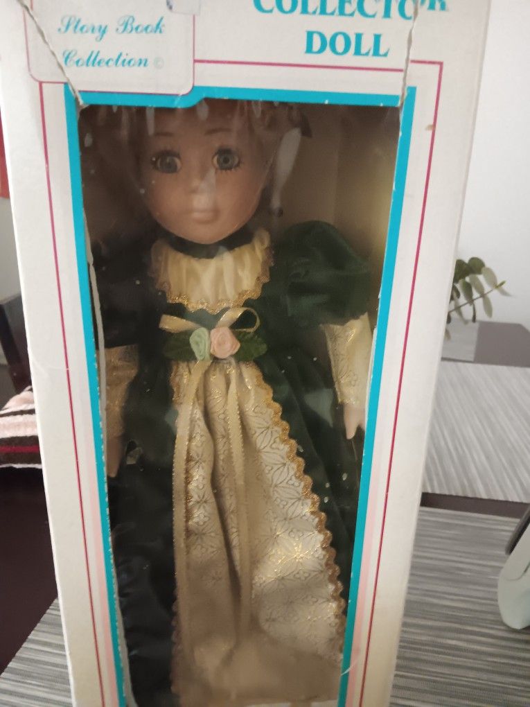 COLLECTOR DOLL, DOLL NEW MUÑECA NUEVA 💃