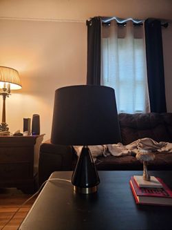 Free Bulbs Included - Black Lamp