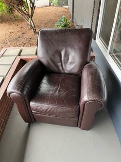 Free Chair