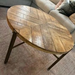 Round Wooden Coffee Table 