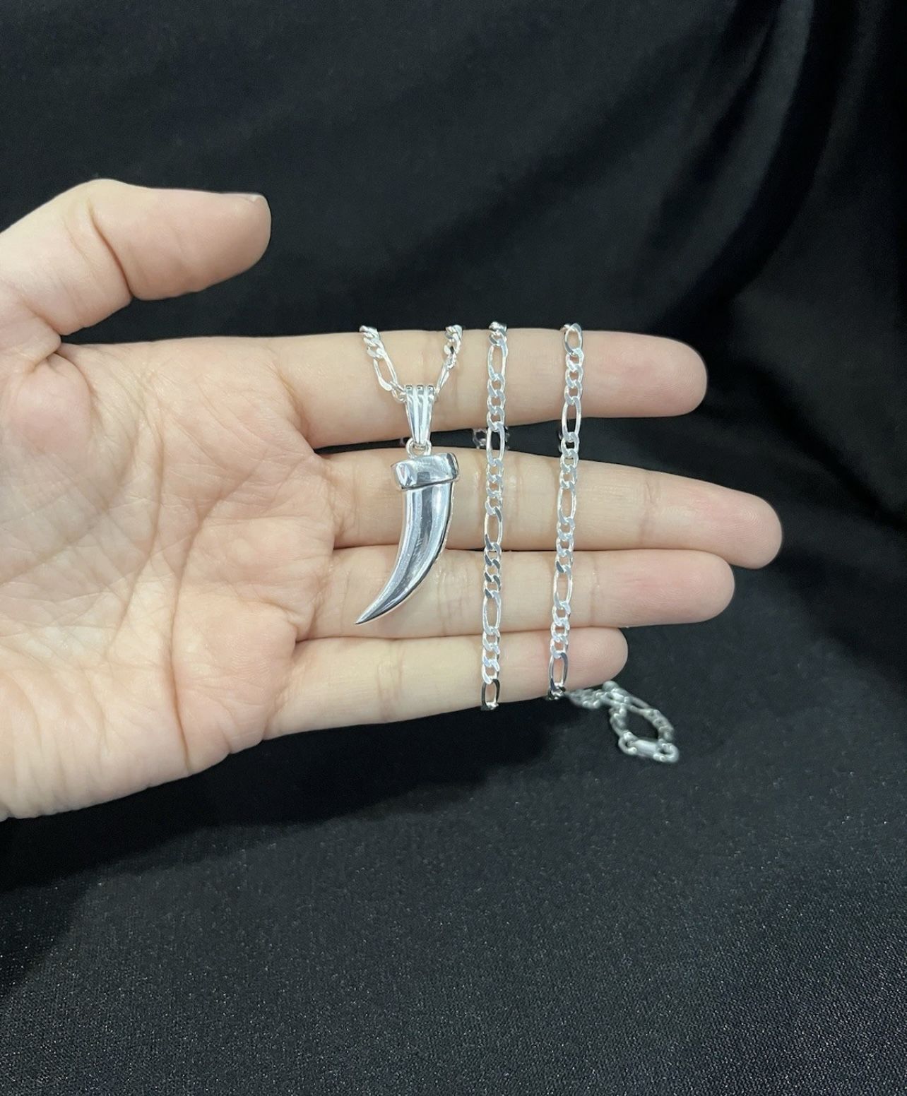 925 Sterling Silver Men Women Tusk Fang Lucky Horn & Figaro Chain