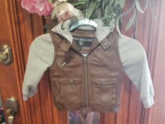 Size 2T leather jacket