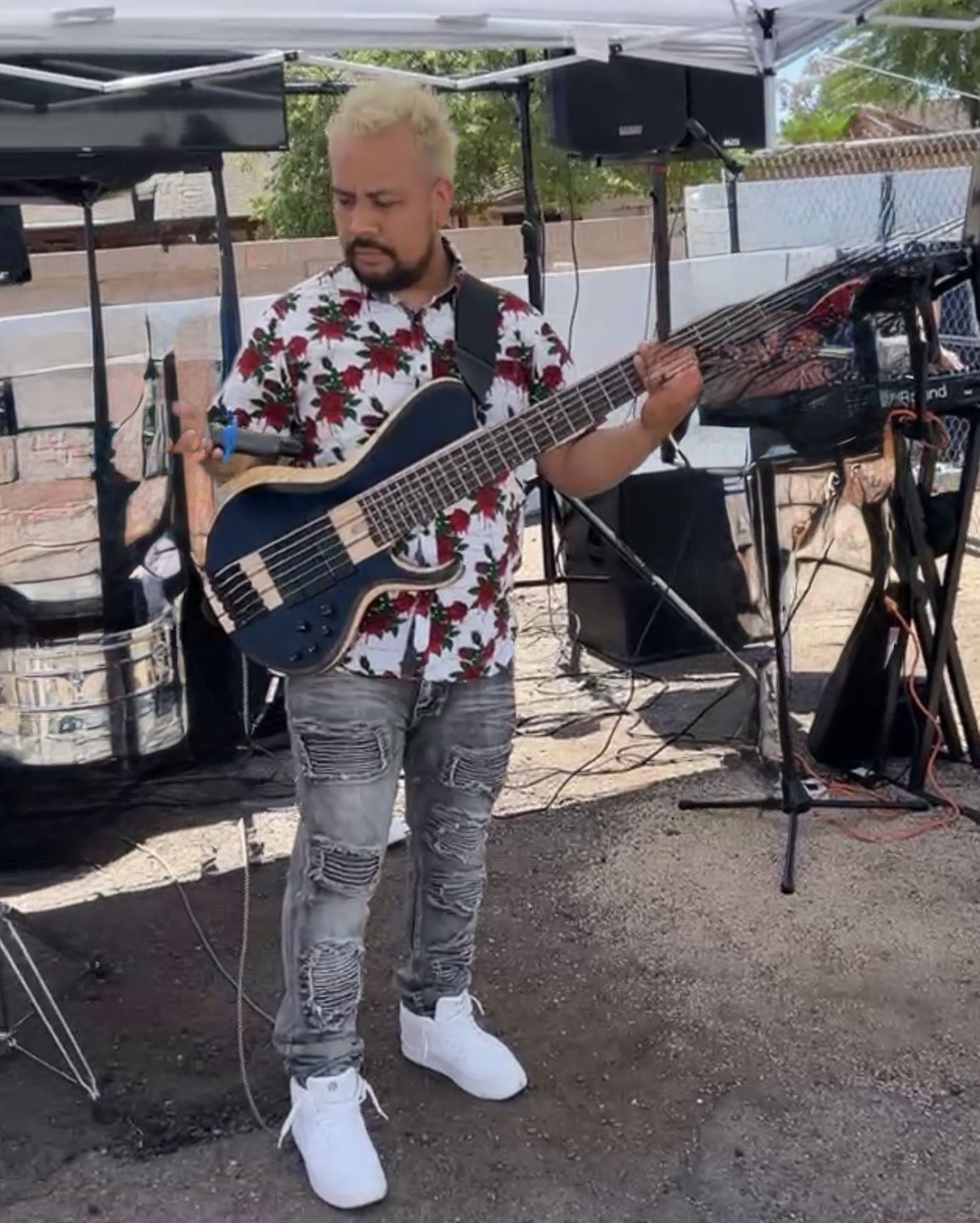 6 String Ibanez Bass