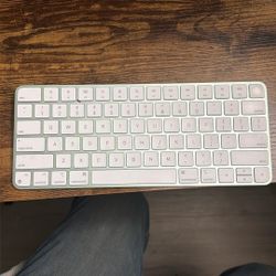 Green Apple Magic Keyboard