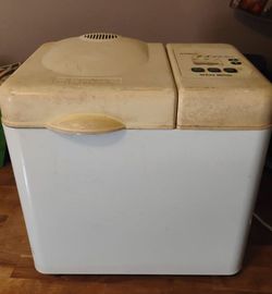 West Bend Automatic Bread Maker