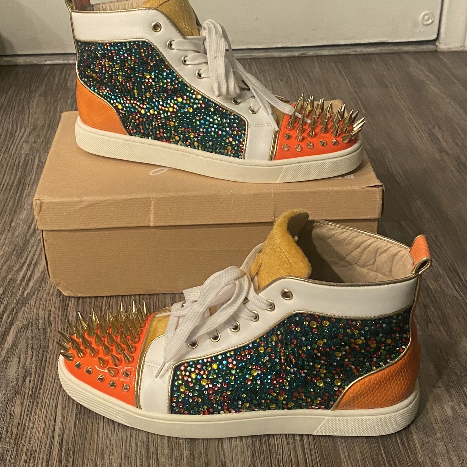 Low Top Christian Louboutin Men Sneaker for Sale in Downey, CA - OfferUp