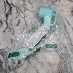 3 To 4 Prong Adapter  NEW