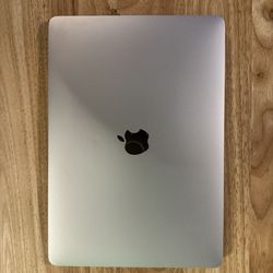 MacBook Model A2179 for parts. DOES NOT WORK.