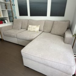 Macy’s Radley 4 Piece Chaise Sectional Sofa& Ottoman