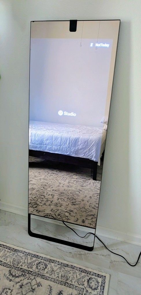 Lululemon Exercise Mirror and Monitor