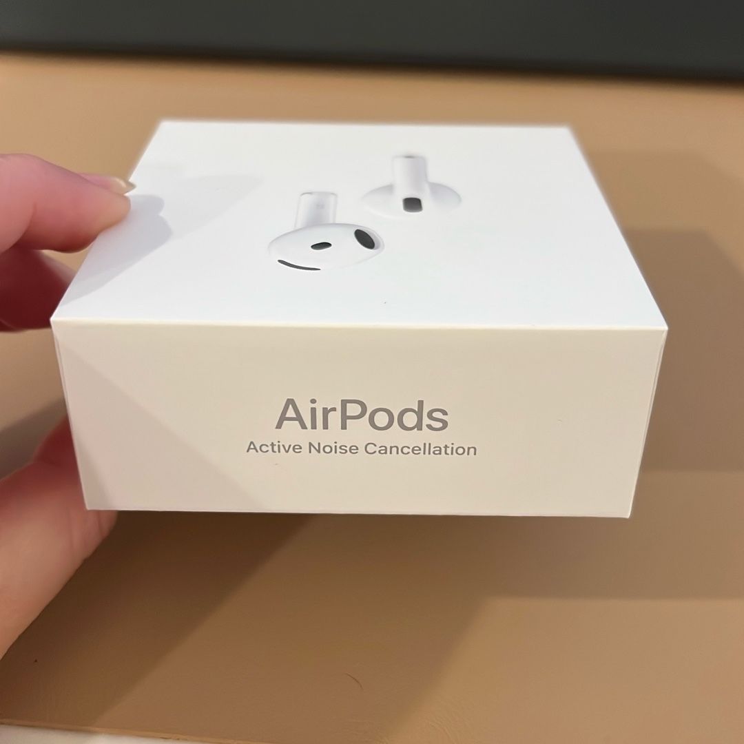 AirPods 4 With Noise Cancellation for Sale in Chino, CA - OfferUp