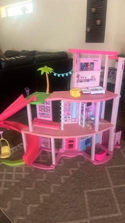 Barbie dream house