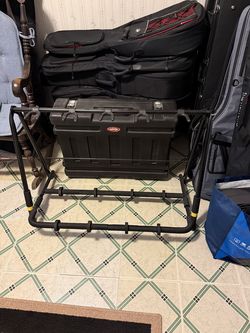 Multiple guitar stand