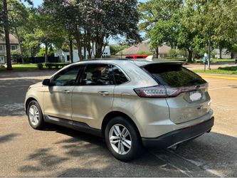 2017 Ford Edge