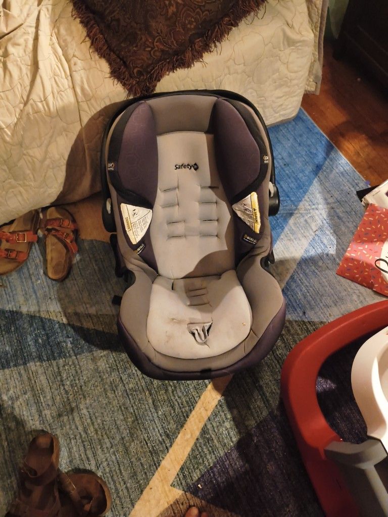 Safety First Brand Infant Car Seat 
