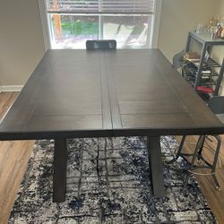 Dining table With Leaf 