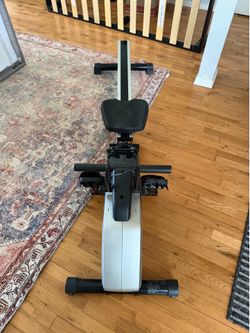 Rowing workout machine