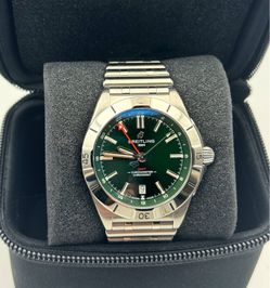 Breitling Chronomat Automatic GMT 40mm Green Dial Stainless Steel Men's Bezel Watch A32398101L1A1 Box