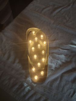 Lighted Sandle