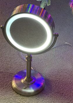 Two Sided LED Lighted Vanity Mirror (One Side 10x Magnification 