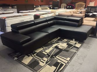 BRAND NEW ADJUSTABLE HEAD REST SECTIONAL SOFA