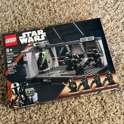 Lego Starwars Dark Trooper 75324 - Sealed