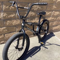 HARO LEUCADIA 20 BMX BIKE
