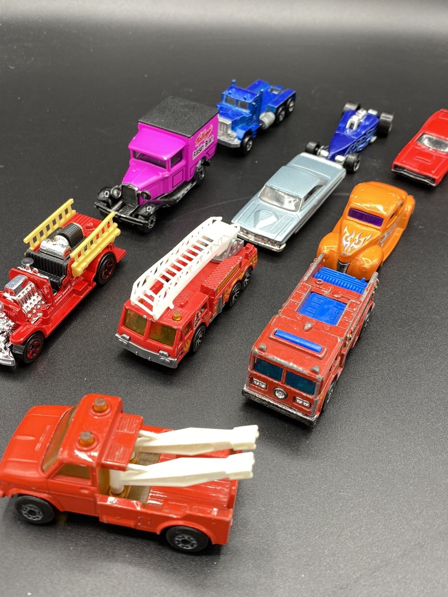 Lot Of 10 Matchbox Hot Wheels Mixed Cars Firetrucks Classic Cars Diecast
