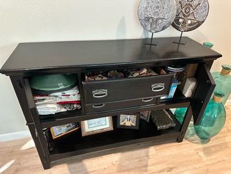 Buffet Table Cabinet (2 Drawer Dresser + 2 Doors)