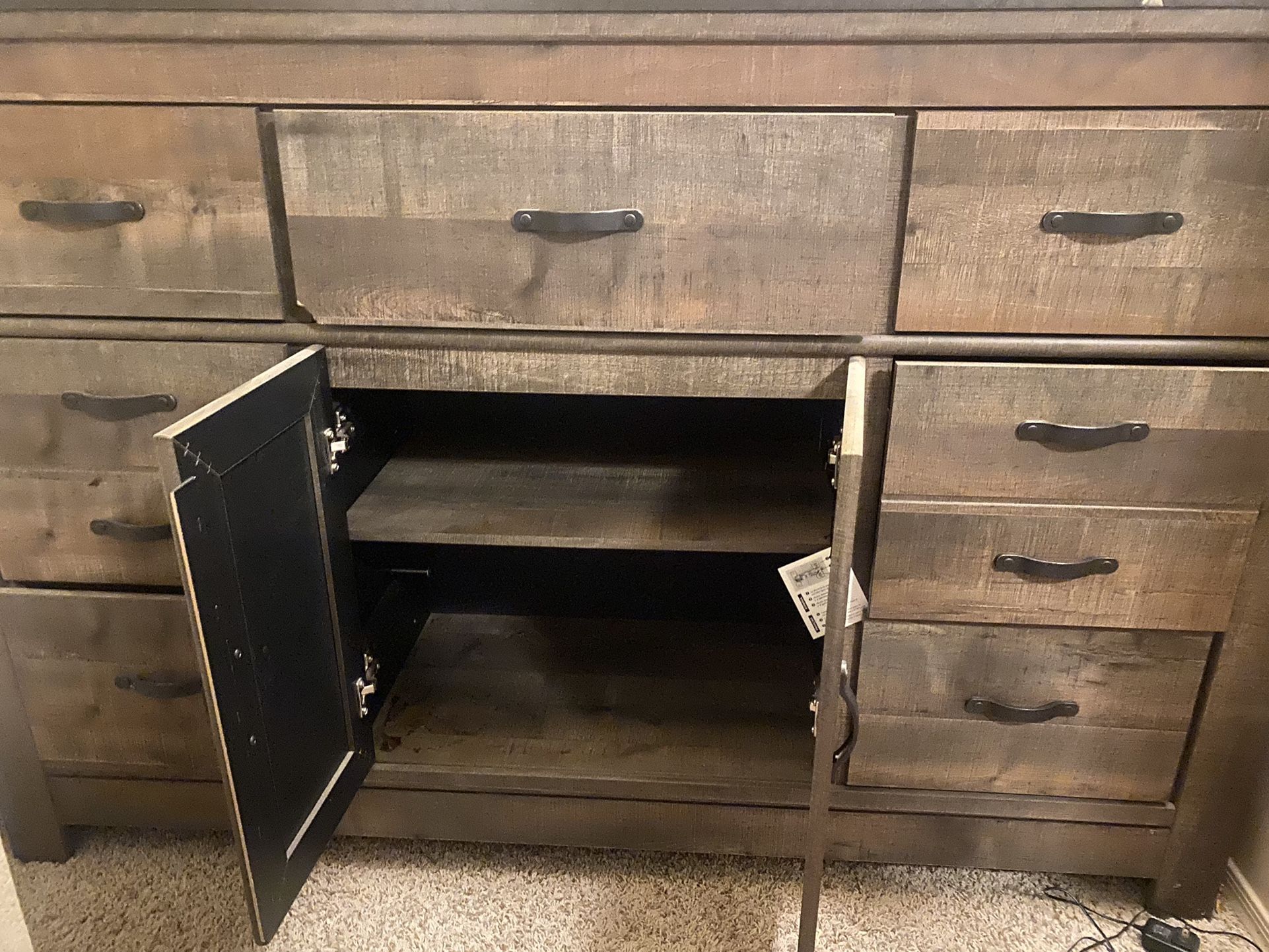 Dresser  With Matching Queen Bed Frame 