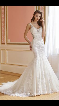 Wedding dress with vail