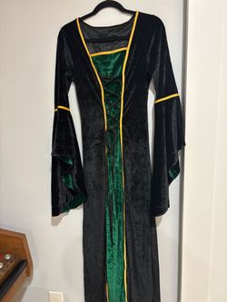 Women’s Halloween costume