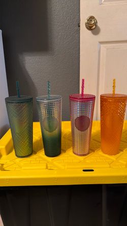 starbucks cups