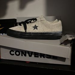 Converse One Star White/ Black Size 11