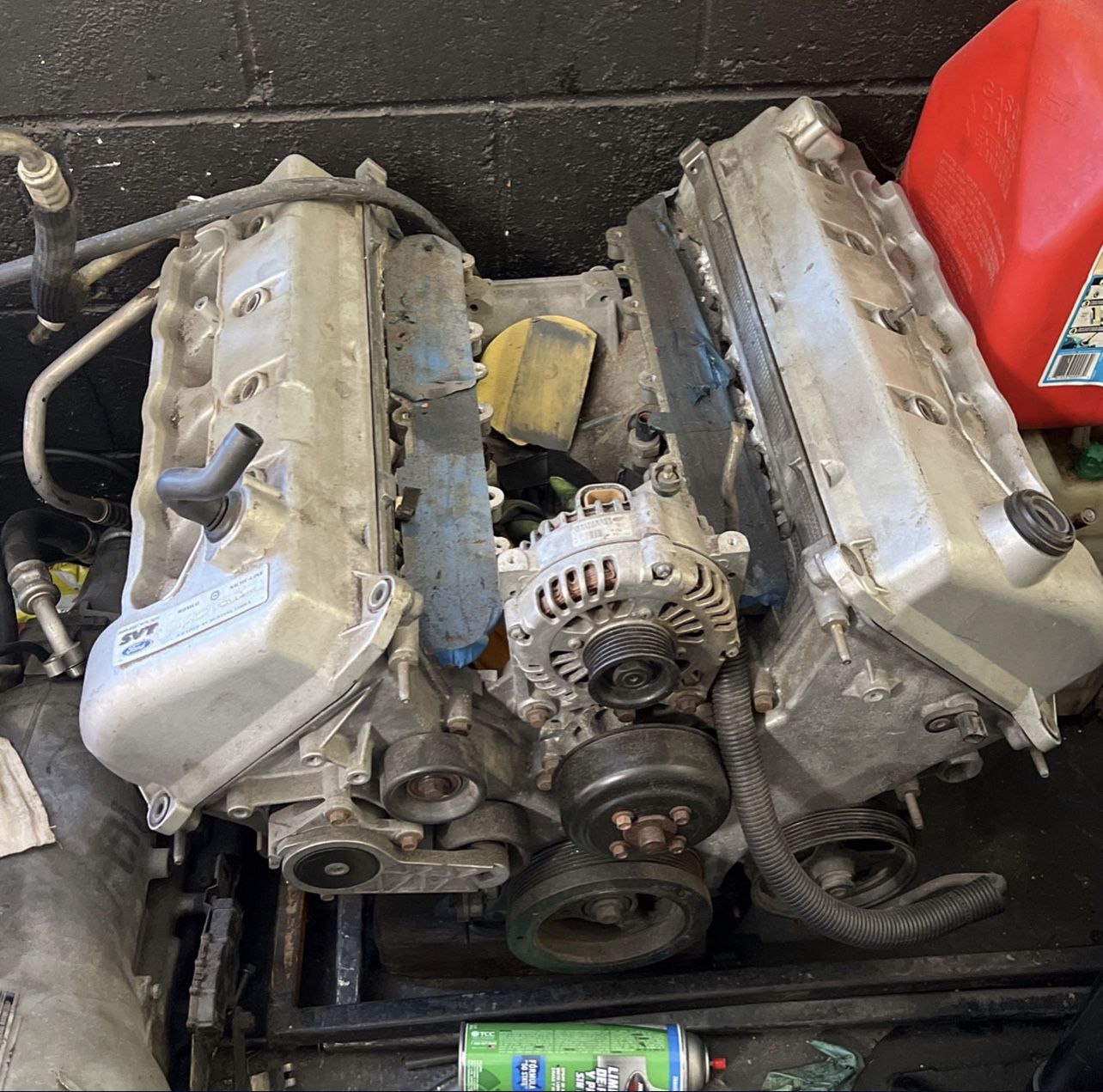 32 Valve 4.6 Cobra Engine