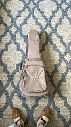 Taylor Guitars GSmini guitar case gig bag, used and in great condition.