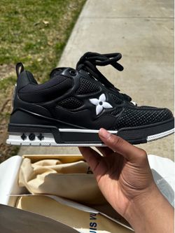 ‼️NEW‼️Black Lv Skates-100% Authentic