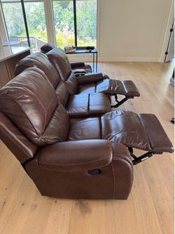 3 seater dual recliner couch