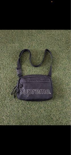 Supreme Shoulder Bag (FW18)