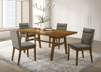 Casual 6 Pc Dining Set... Bench Included!