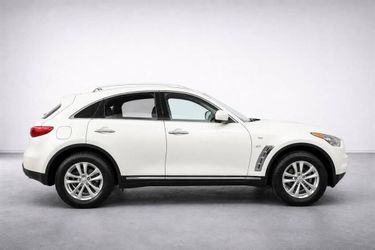 2017 INFINITI QX70