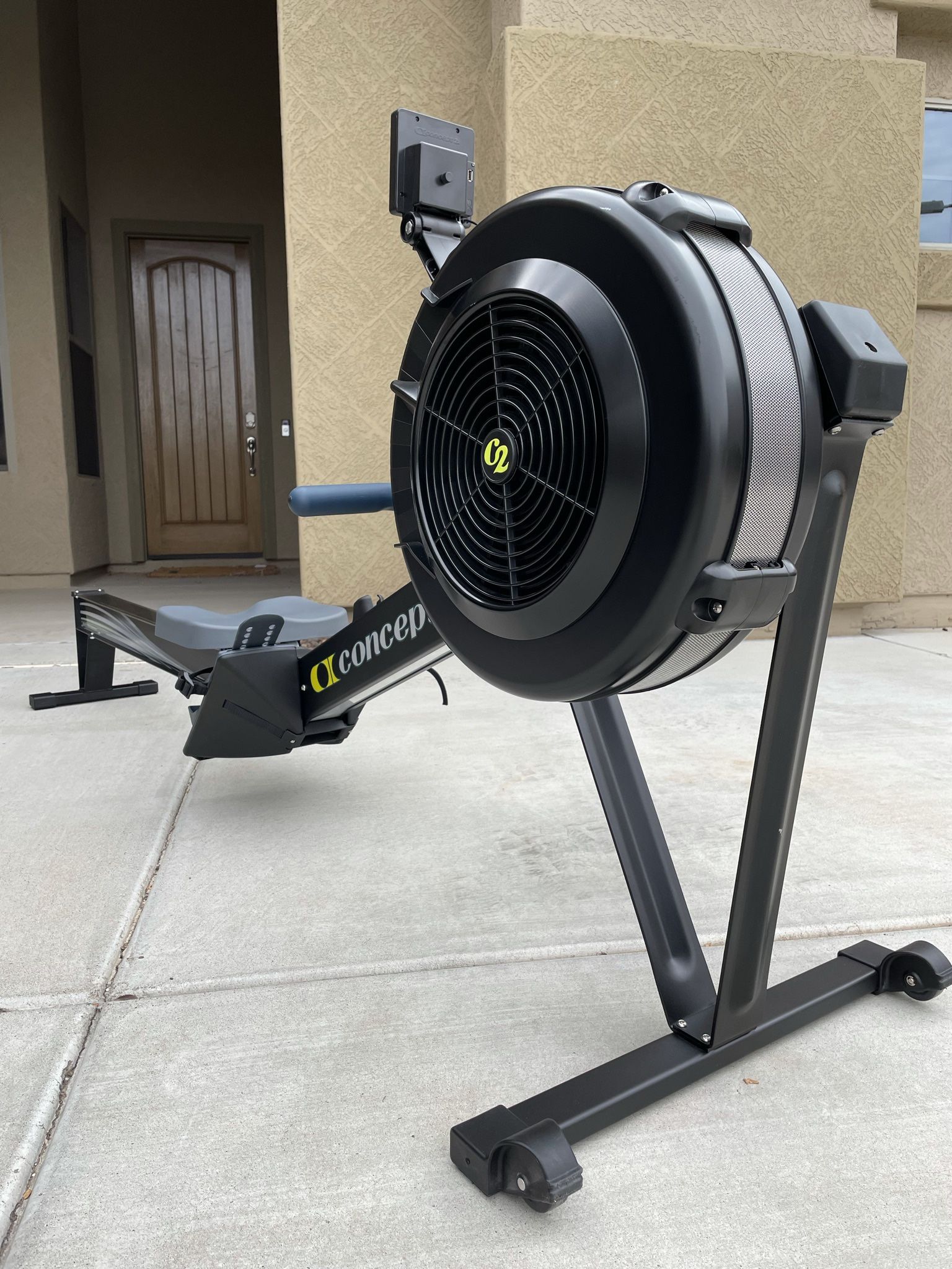 Concept 2 Row Erg Model D rower with PM5 - Crossfit Indoor Rowing machine