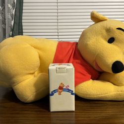 2001 Stuffed Lounging Pooh & Pooh & Friends Collectible Figurine #3 