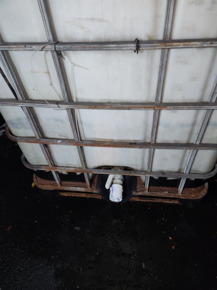 Used Water Tank