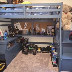 Twinsize Bed  With Storage And Desk 