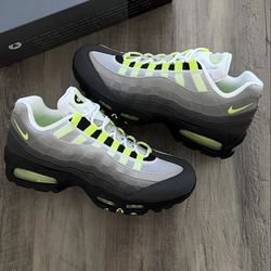 Nike Air Max 95 Neon Big Bubble