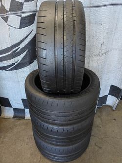 265/35r21 Michelin Pilot Sport Cup 2 Tires