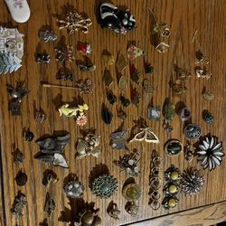 Brooch