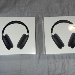 2 AirPod Max